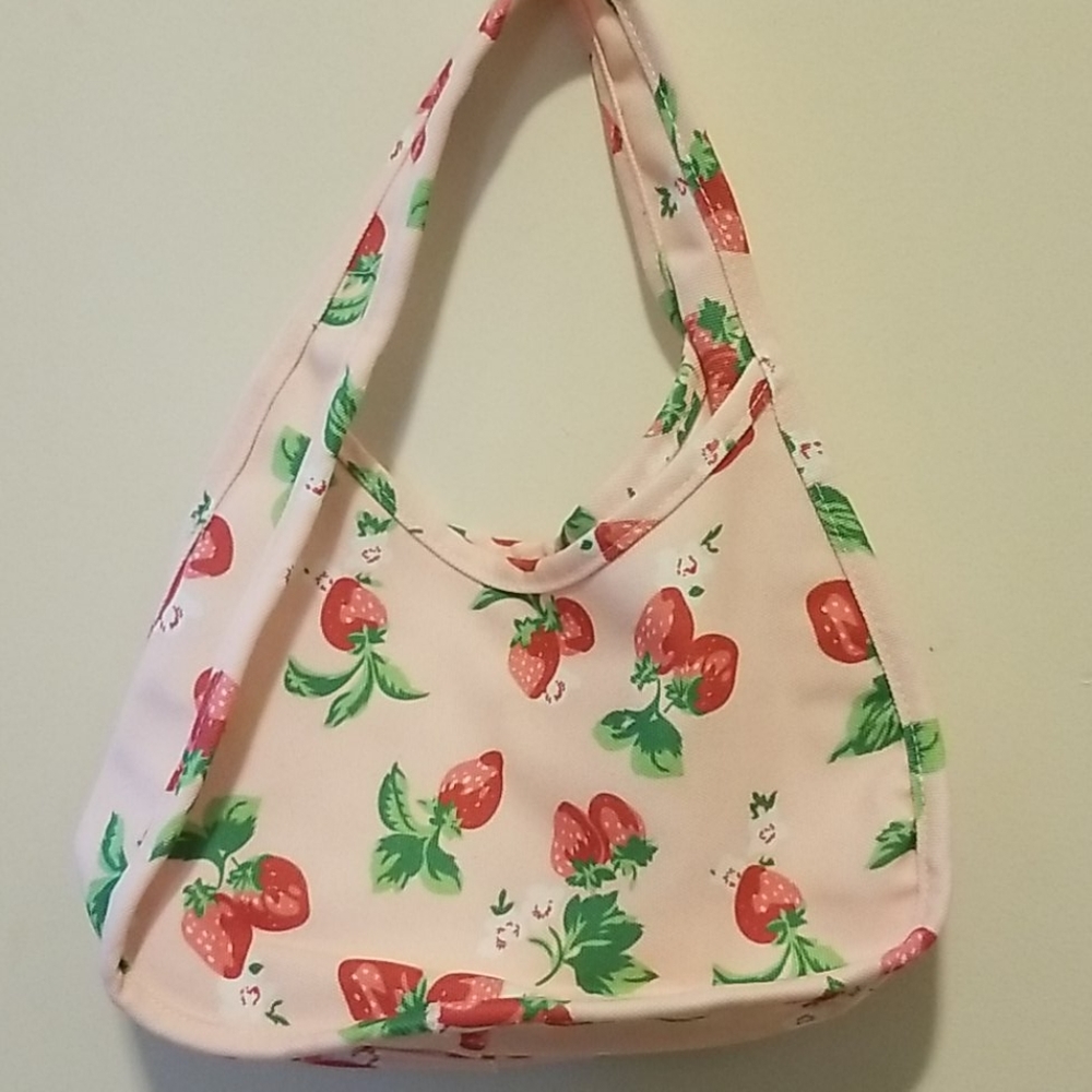 Sugar Thrillz Strawberry 2000s bag